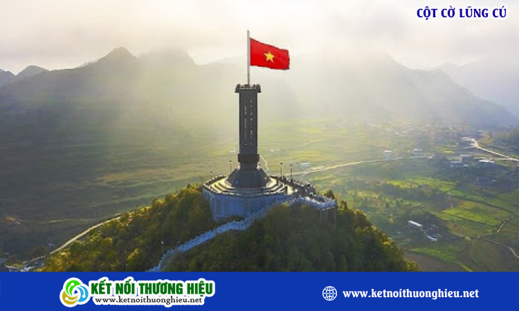 Cột cờ Lũng Cú